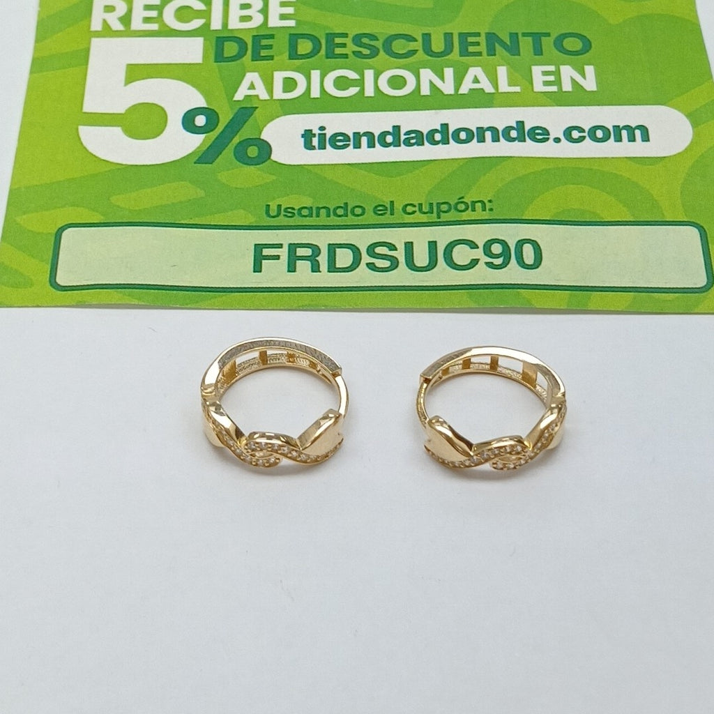 HUGGIES ORO 14K 2.4 (NUEVO)