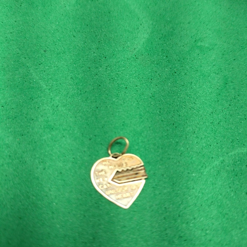 DIJE ORO 14 K 0.5 GRMS (SEMINUEVO)