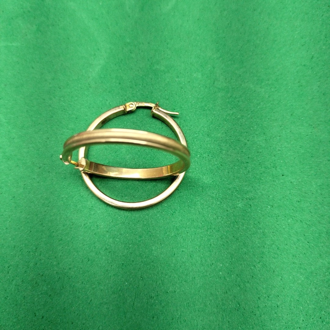 ARRACADAS PAR ORO 10 K 2.5 GRMS (SEMINUEVO)