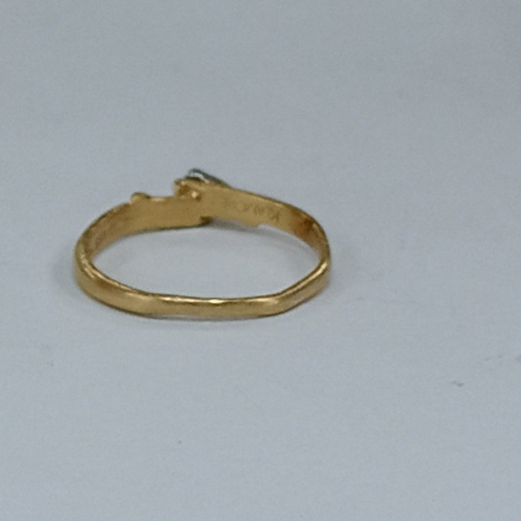 ANILLITO, SOLITARIO ORO, ORO COMBINADO 14 K 1.7 GRMS (SEMINUEVO)
