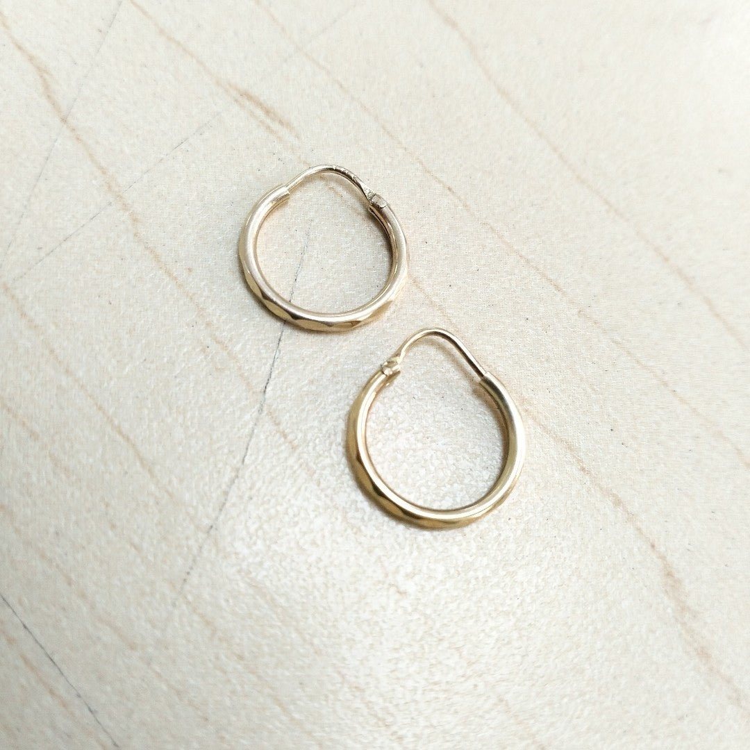 ARRACADAS PAR ORO 14 K 0,80 GRMS (SEMINUEVO)