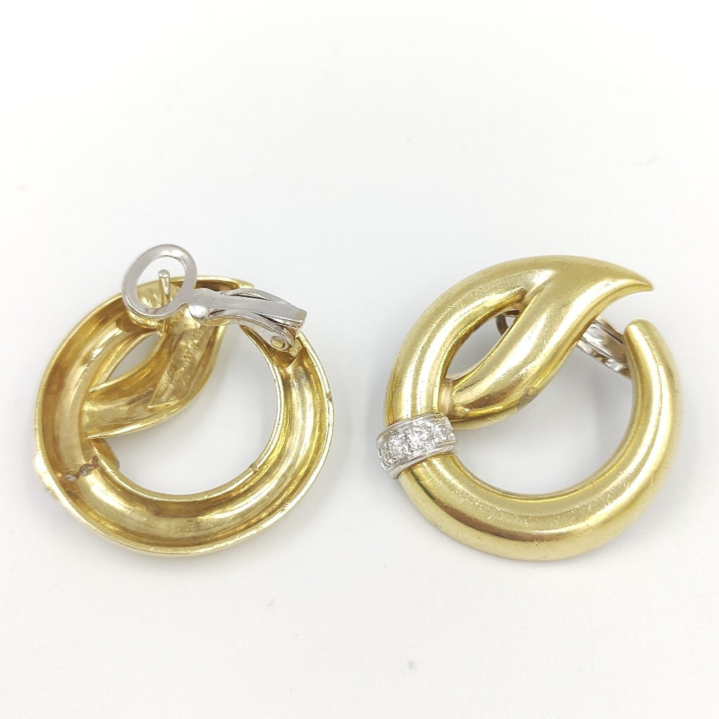 ARETES PAR ORO 18 K 12.8 GRMS (SEMINUEVO)
