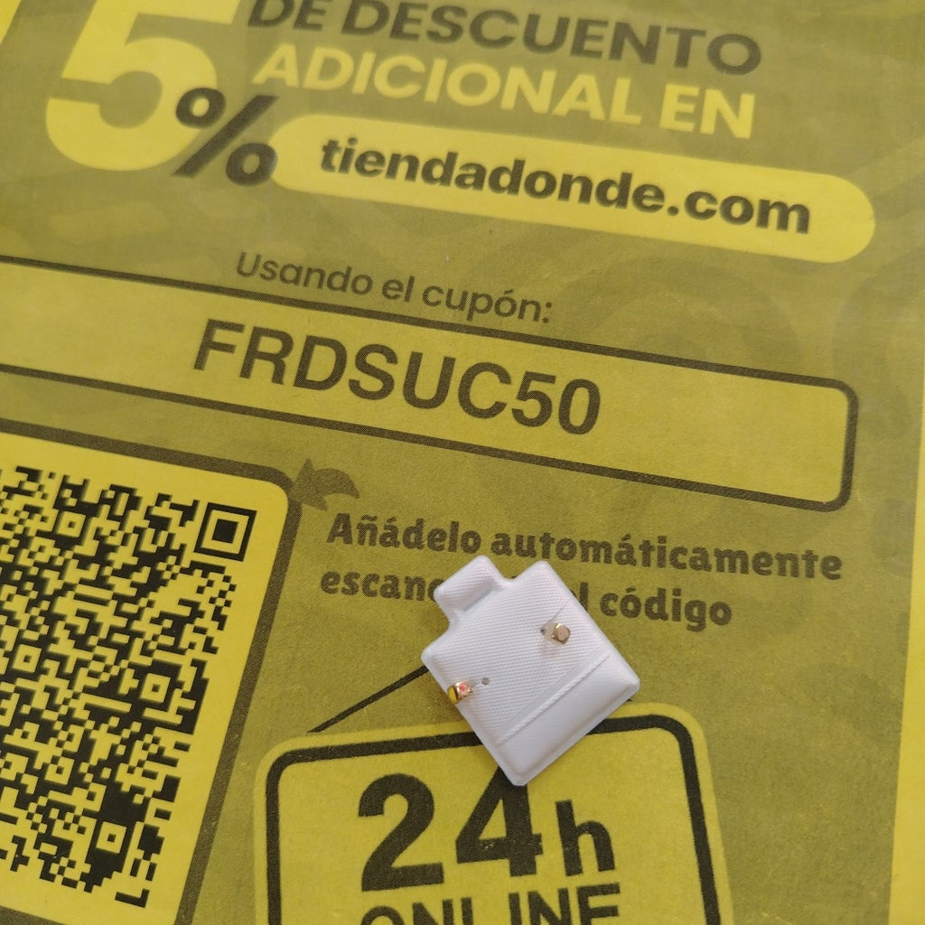 BROQUELES BROQUEL FIG CUBO 14K 0.203 GR (NUEVO)