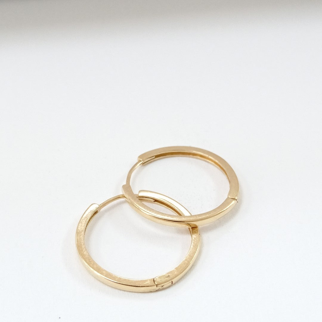 HUGGIES ORO 14K 1.4 (NUEVO)