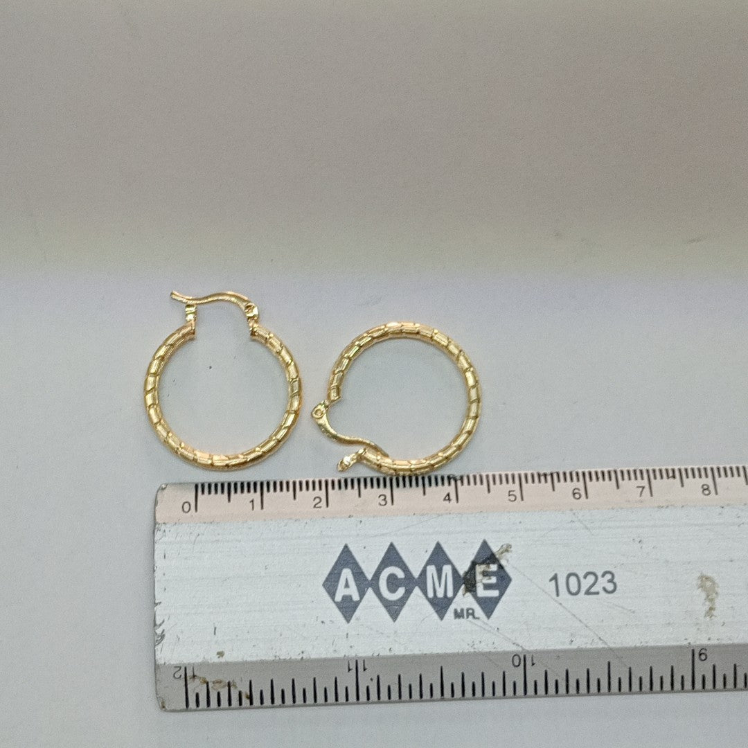 ARETES ARRACADAS LABRADAS 14K 3.3 GR (NUEVO)