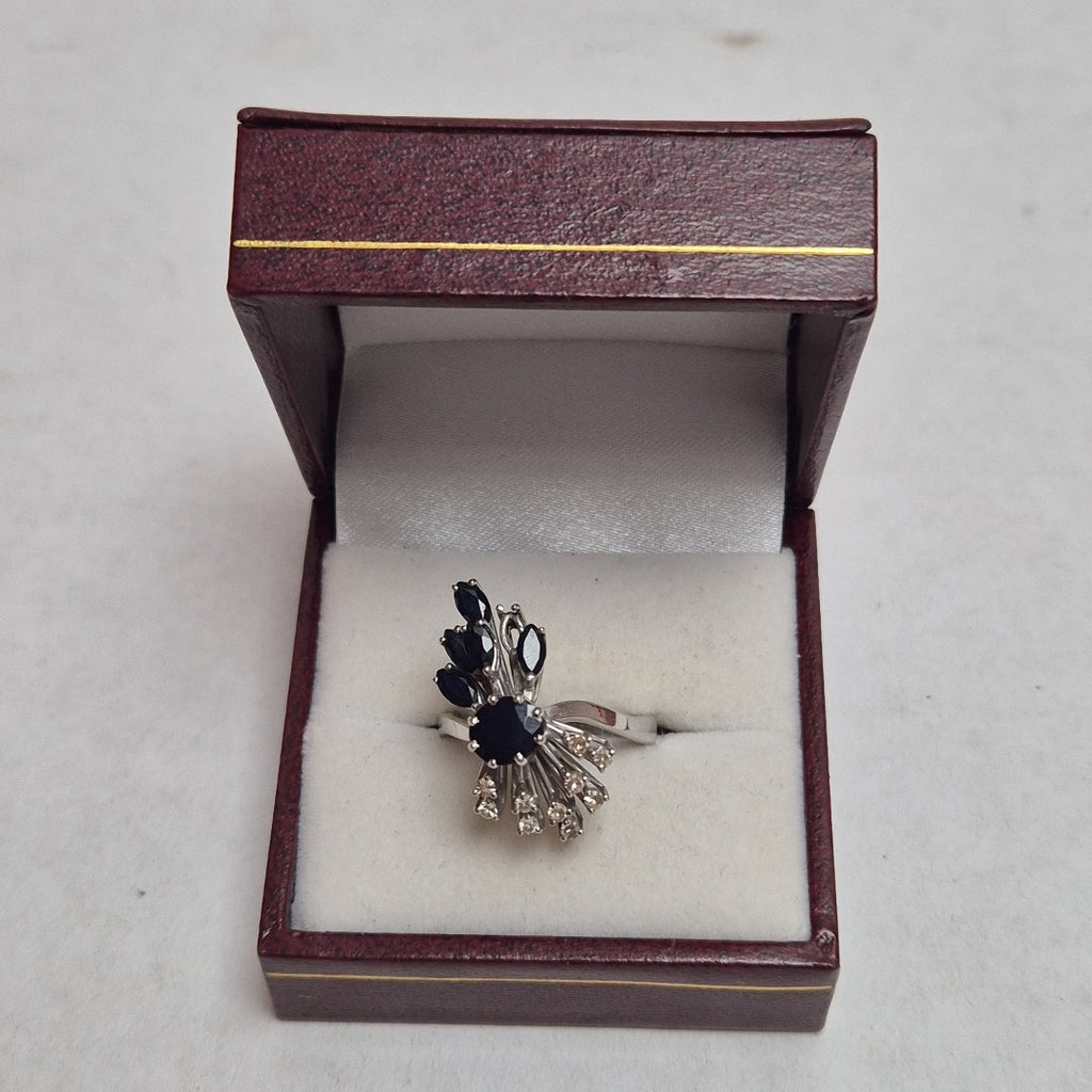 ANILLITO ORO BLANCO 14 K 6.8 GRMS (SEMINUEVO)