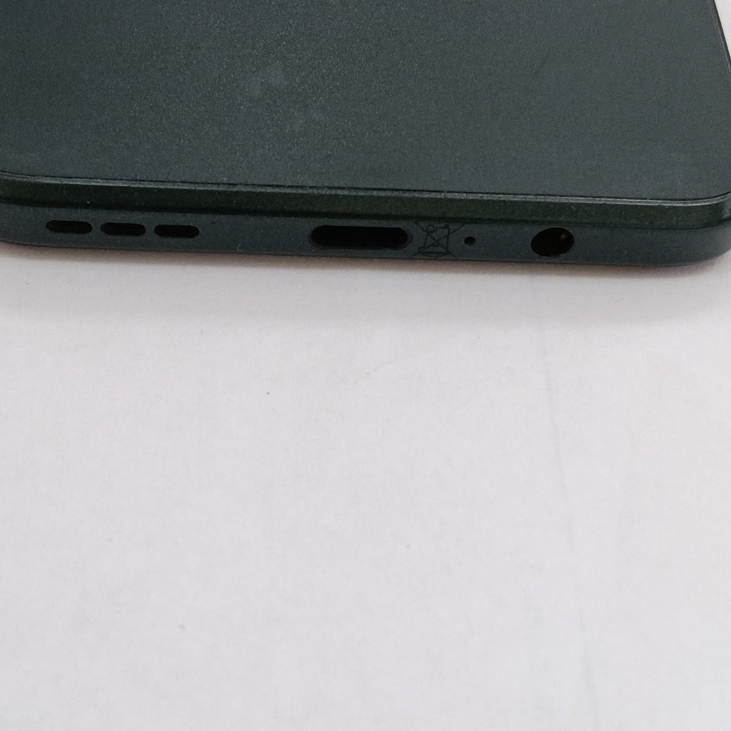 CELULAR MOTOROLA MOTO G55 5G XT2435-1(2024) 256 GB 8 GB RAM (SEMINUEVO)
