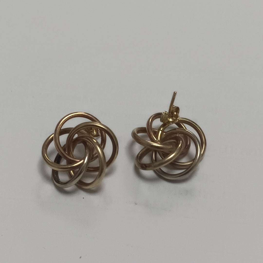 ARETES PAR ORO 14 K 3.3 GRMS (SEMINUEVO)