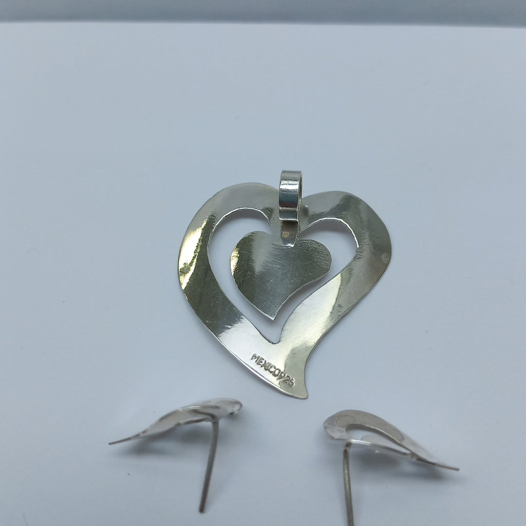 ARETES PAR,DIJE PLATA 4,80 GRMS (SEMINUEVO)