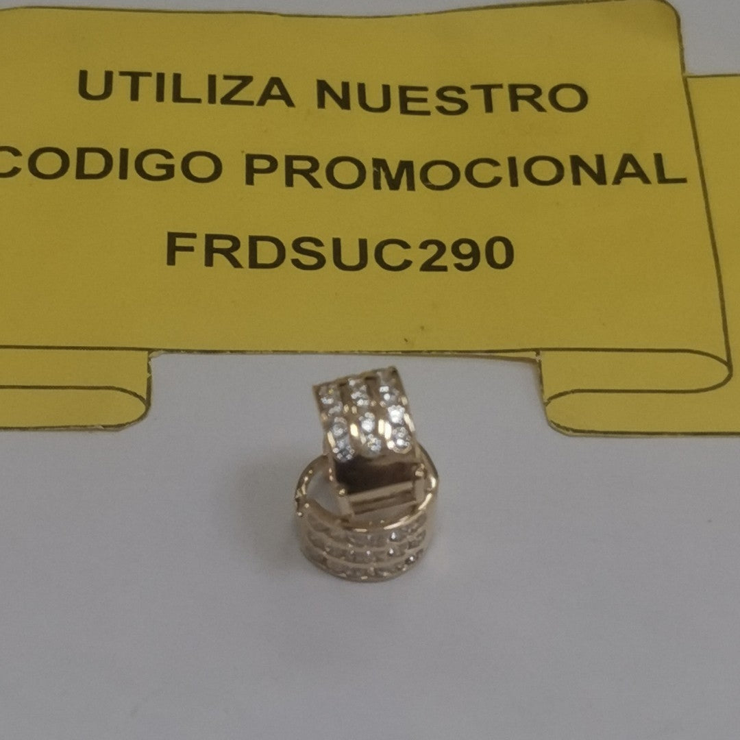 ARETES HUGGIES C CIRCONIA 14K 2.1 GR (NUEVO)