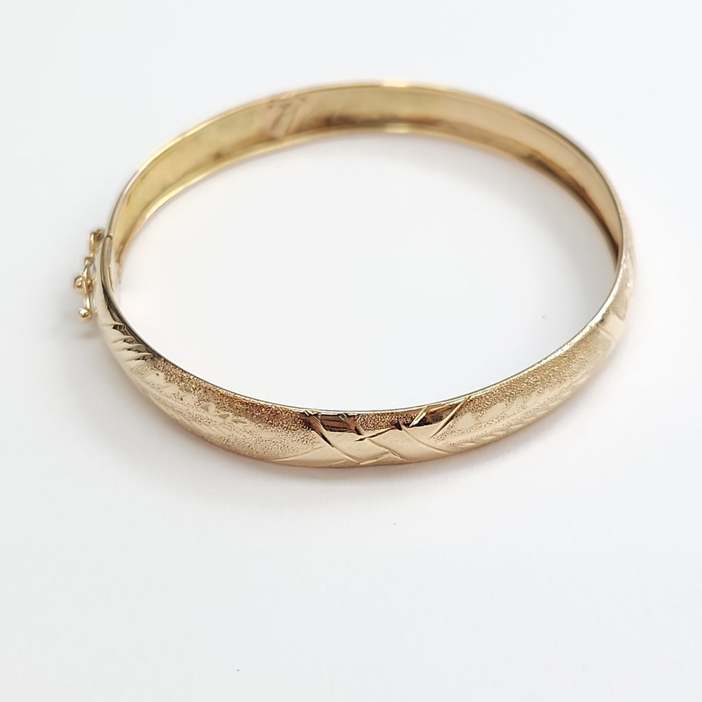 PULSERA RIGIDA ORO 14 K 5.7 GRMS (SEMINUEVO)