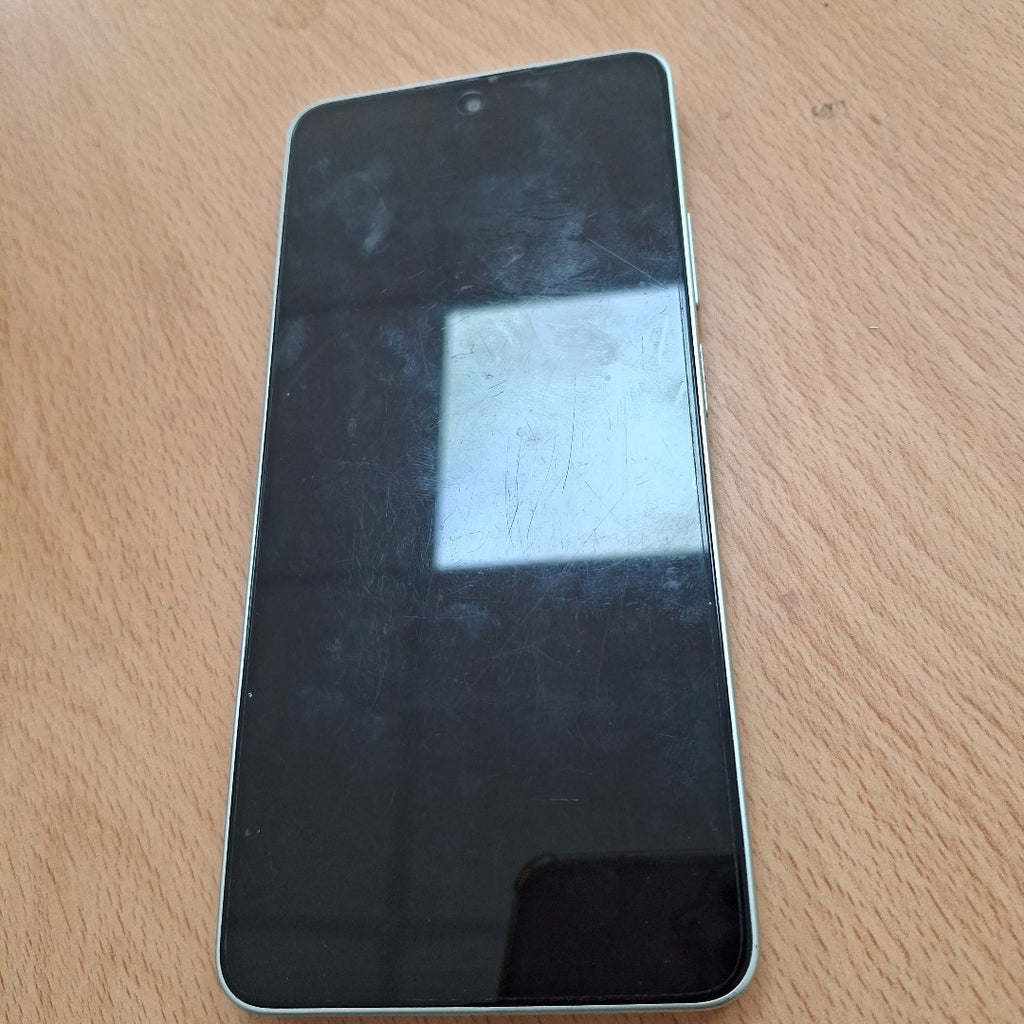 CELULAR OPPO A5 PRO CPH2711 (2025) 256 GB 8 GB RAM (SEMINUEVO)