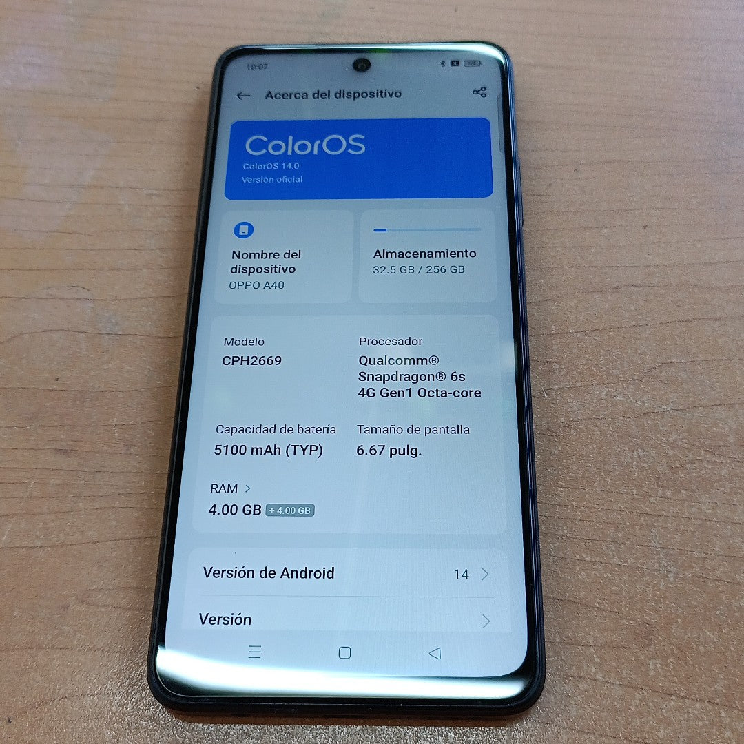 CELULAR OPPO A40 CPH2669 (2024) 256 GB 4 GB RAM (SEMINUEVO)