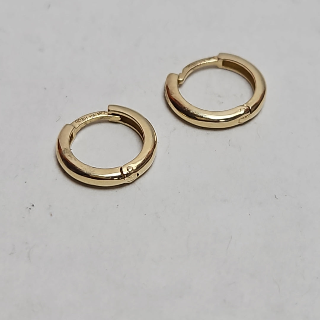 ARETES ARRACADAS LISAS 10K 1.1 GR (NUEVO)