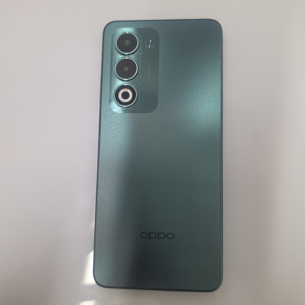 CELULAR OPPO A5 CPH2727 (2025) 256 GB 4 GB RAM (SEMINUEVO)