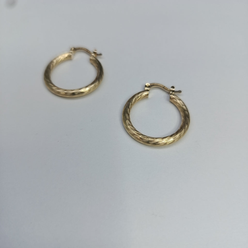 ARETES TEJIDO ARRACADAS ASTRIADAS 14K 2.9 GR (NUEVO)