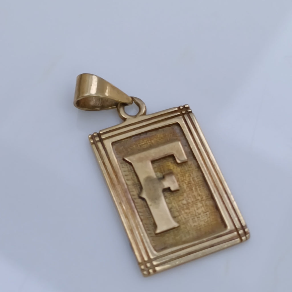 DIJE ORO 14 K 4 GRMS (SEMINUEVO)