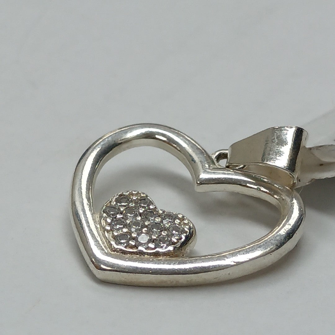 DIJE CORAZON C/CIRCONIAS PLATA .925 2.5 GR (NUEVO)