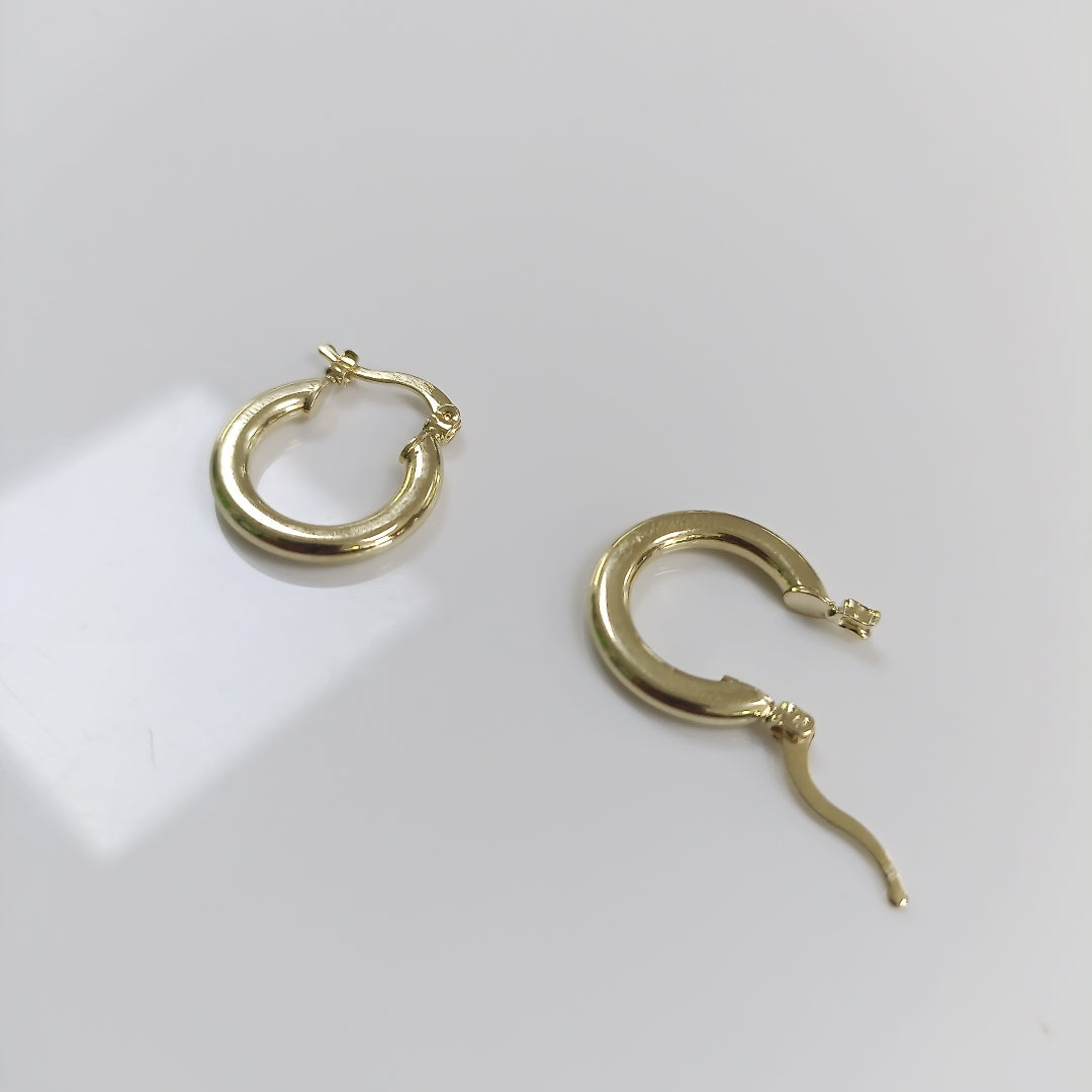 ARETES ARRACADAS 14K 1.5 GR (NUEVO)