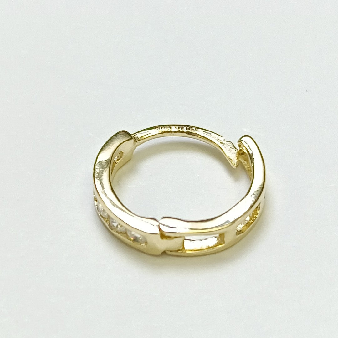 ARETES HUGGIES C CIRCONIA 14K 1.1 GR (NUEVO)