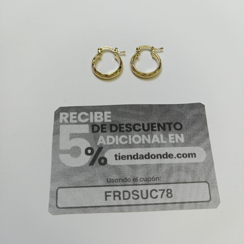 ARETES ARRACADA ASTRIADA 14K 1.6 GR (NUEVO)