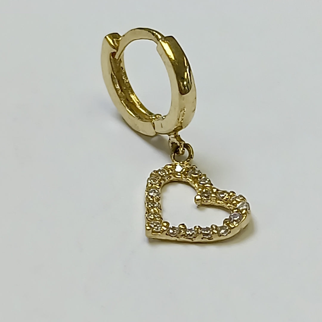 ARETES FIG CORAZON C CIRCONIAS 10K 1.8 GR (NUEVO)
