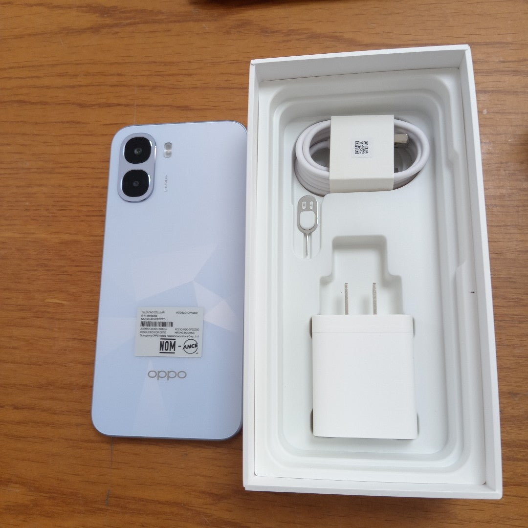 CELULAR OPPO A6K CPH2891 (2026) 256 GB 4 GB RAM (SEMINUEVO)