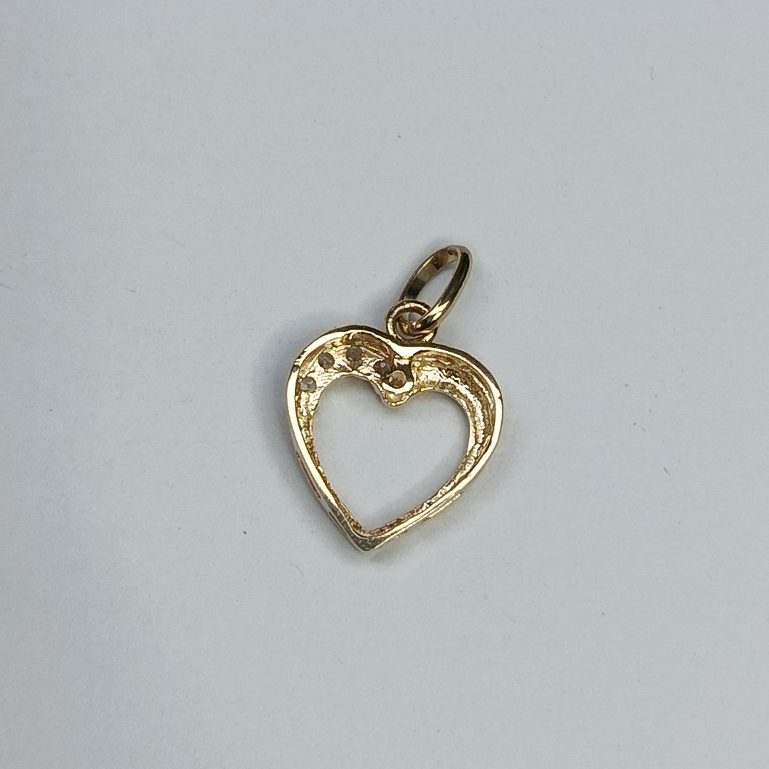 DIJE CORAZON CON CIRCONIAS 14K 1.3 GR (NUEVO)