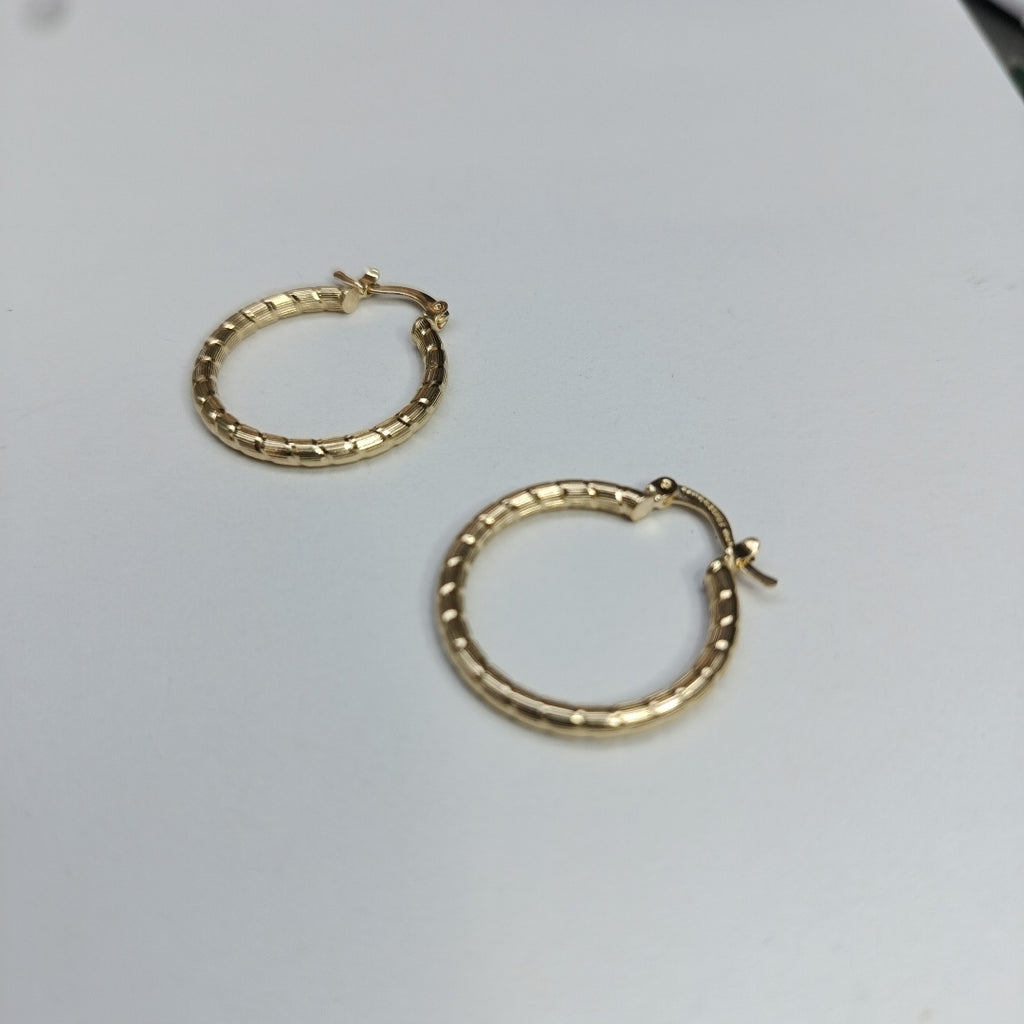 ARETES ARRACADAS LABRADAS 14K 3.2 GR (NUEVO)