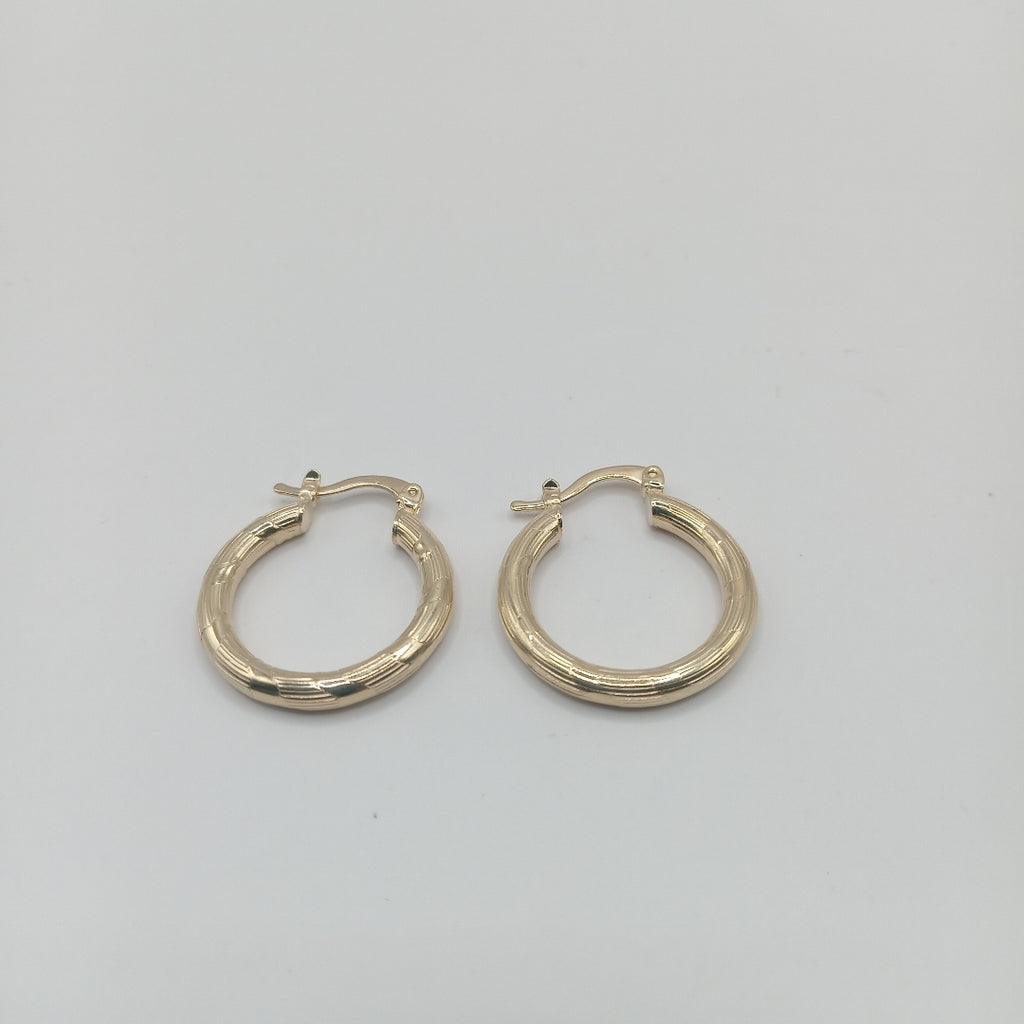 ARETES ARRACADAS 14K 2.7 GR (NUEVO)