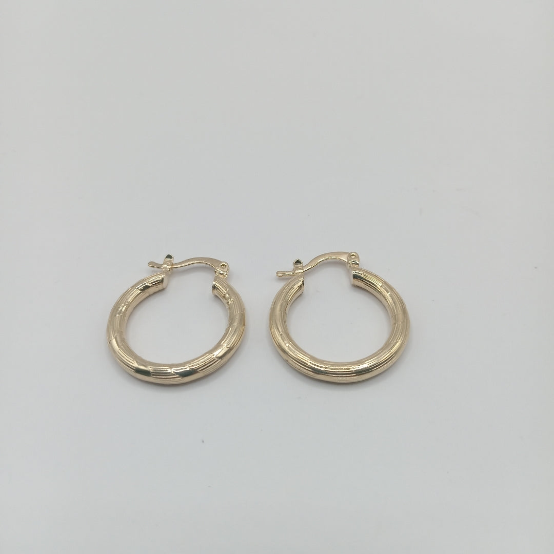 ARETES ARRACADAS 14K 2.7 GR (NUEVO)