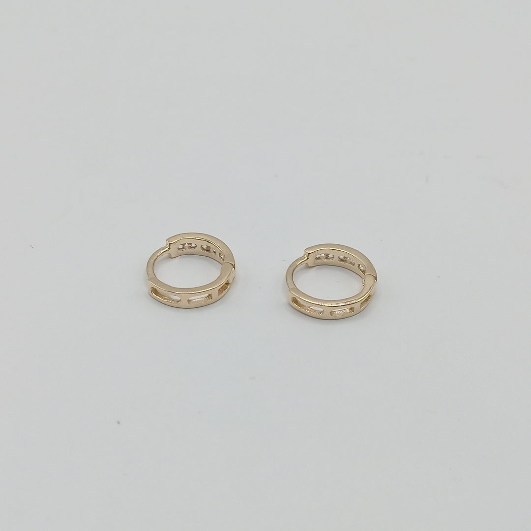 ARETES HUGGIES C CIRCONIA 14K 1.2 GR (NUEVO)
