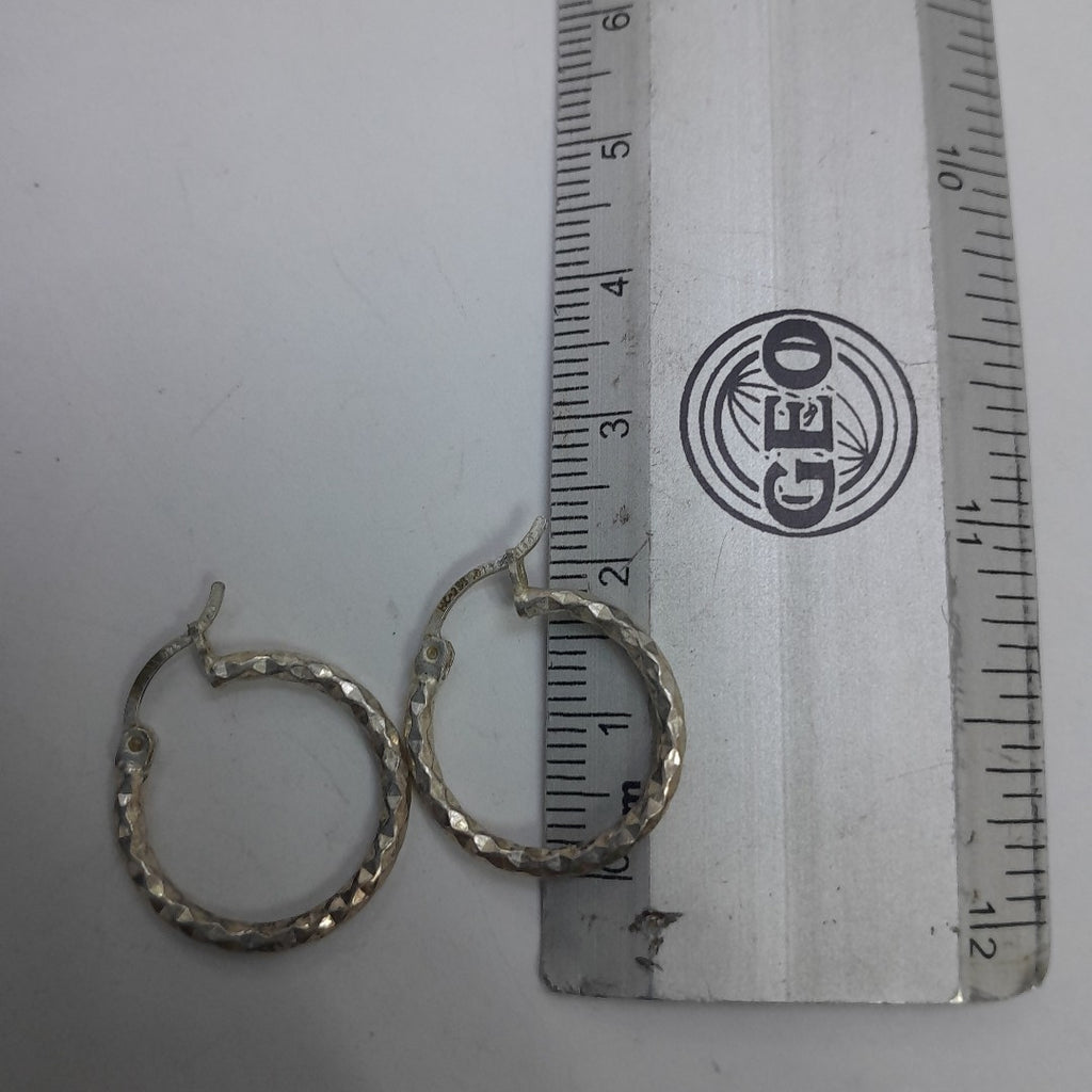 ARRACADAS PAR PLATA 1.6 GRMS (SEMINUEVO)