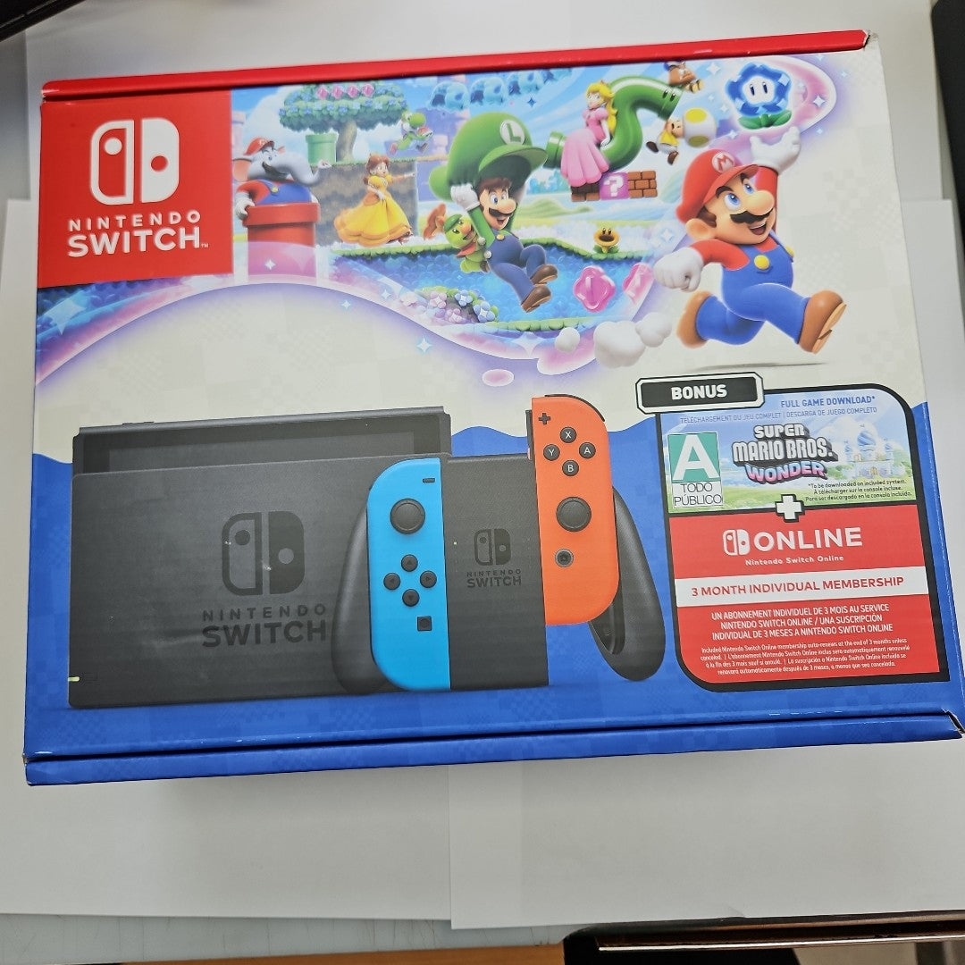 CONSOLA DE VIDEOJUEGO NINTENDO SWITCH 1.1 32 GB (SEMINUEVO)