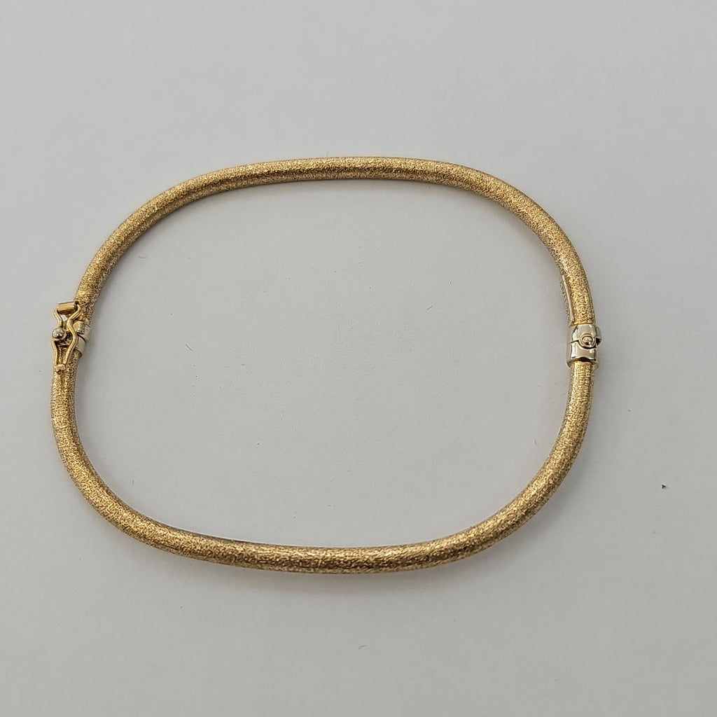 PULSERA RIGIDA ORO 10 K 4.2 GRMS (SEMINUEVO)