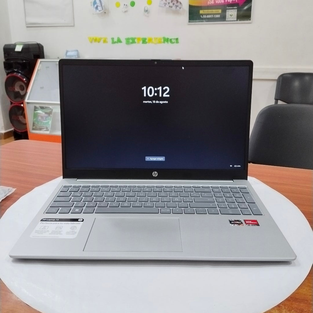 LAPTOP HP 15-FC0080LA (2024) 512 GB SSD 16 GB RAM (SEMINUEVO)