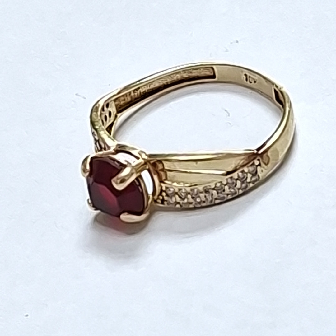 ANILLITO ORO 10 K 1.8 GRMS (SEMINUEVO)