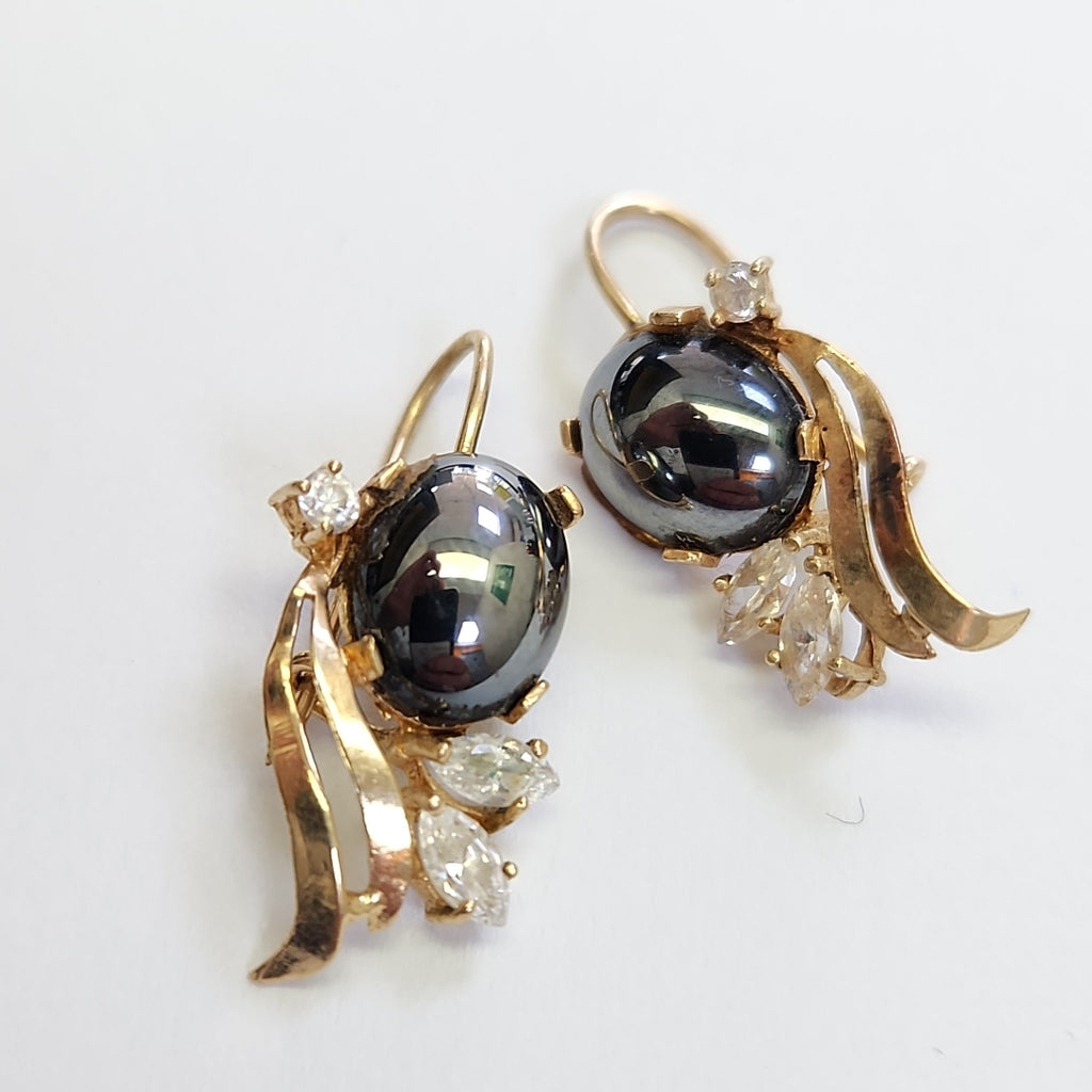 ARETES PAR ORO 8 K 2.9 GRMS (SEMINUEVO)