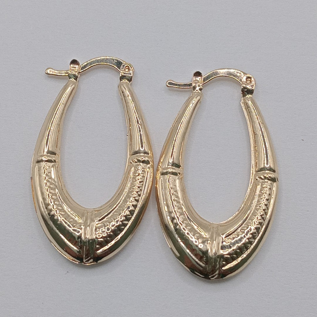 ARETES ARRACADAS ESTRIADAS 14K 2.5 GR (NUEVO)