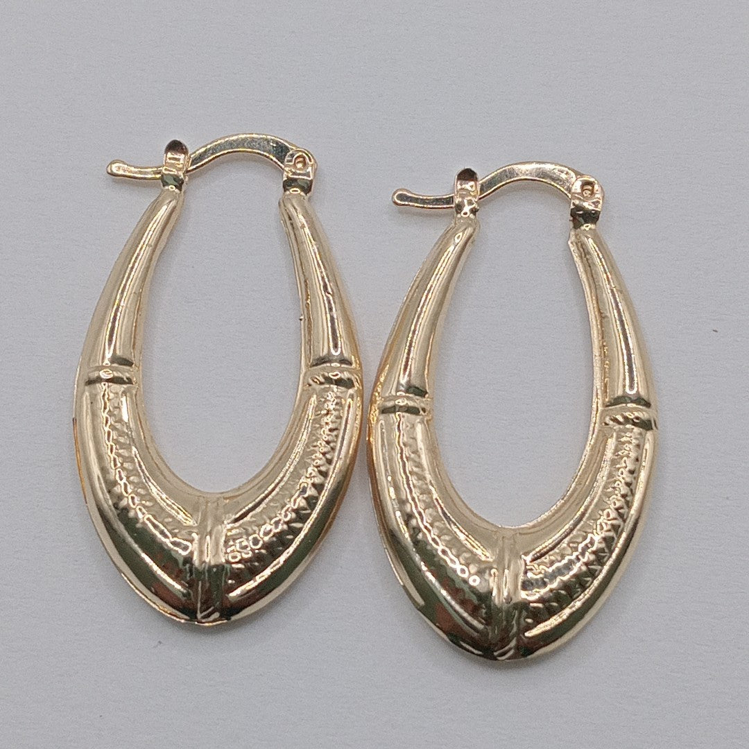 ARETES ARRACADAS ESTRIADAS 14K 2.5 GR (NUEVO)