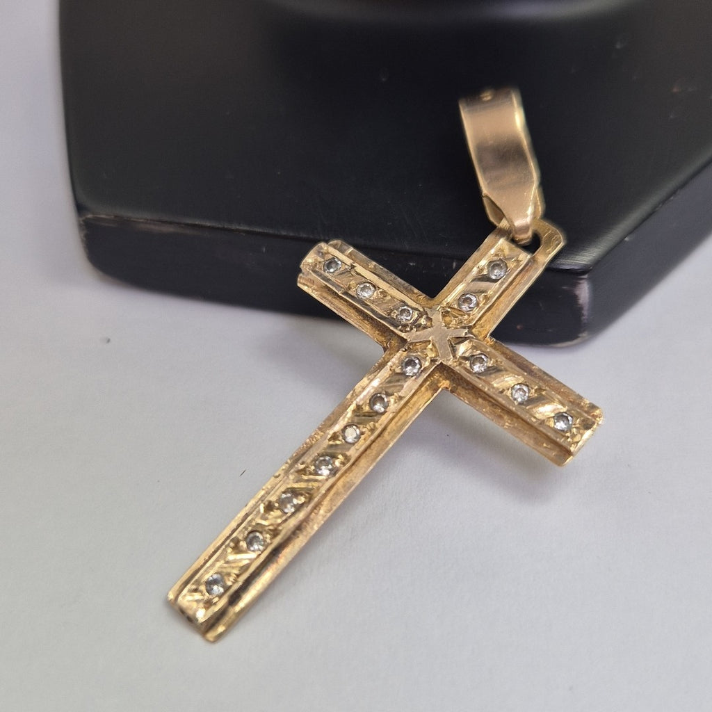 CRUZ ORO 14 K 3,80 GRMS (SEMINUEVO)