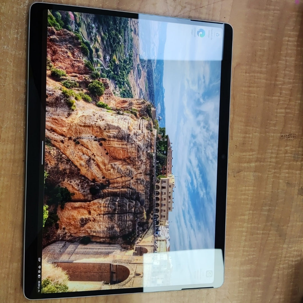TABLETA MICROSOFT SURFACE PRO 11 2076 (2024) 256 GB SSD 16 GB RAM (SEMINUEVO)