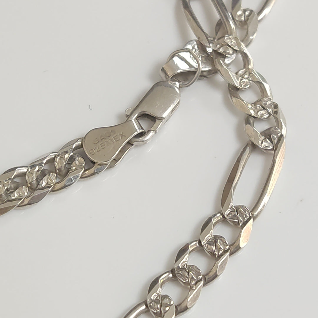 CADENA, DIJE PLATA 27.8 GRMS (SEMINUEVO)