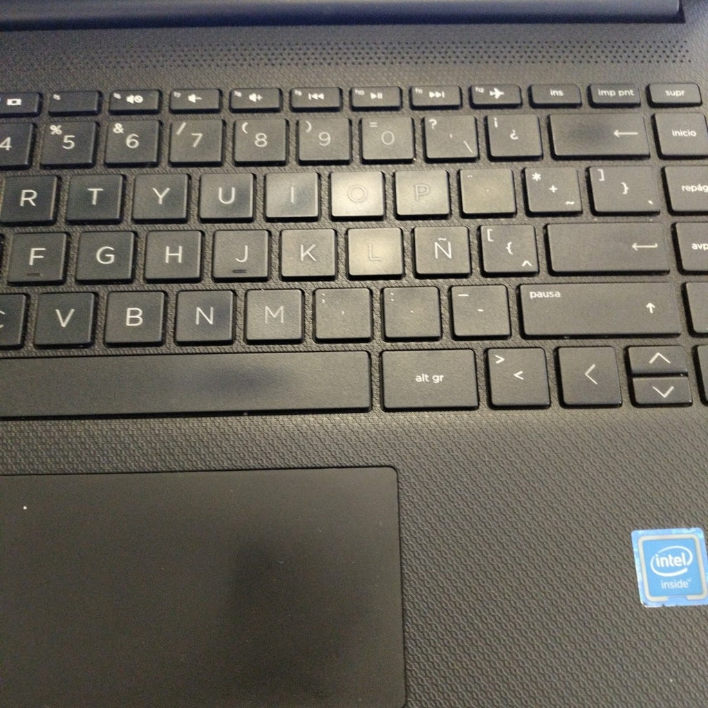 LAPTOP HP 14-DQ0501LA (2023) 256 GB SSD 4 GB RAM (SEMINUEVO)