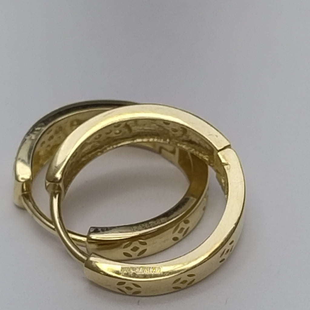 ARETES TEJIDO HUGGIES CON CIRCONIAS 14K 3 GR (NUEVO)