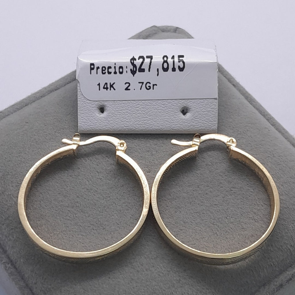 ARETES ARRACADAS TROQUELADA 14K 2.7 GR (NUEVO)