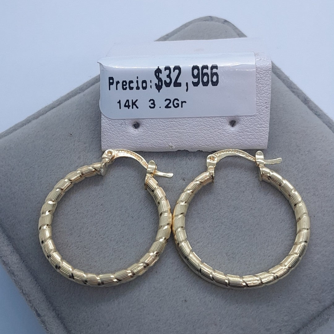 ARETES ARRACADAS LABRADAS 14K 3.2 GR (NUEVO)