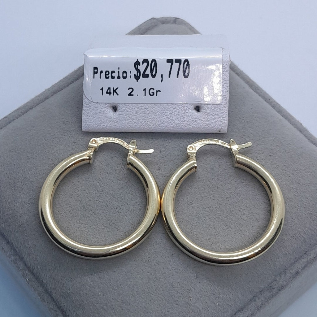 ARETES TEJIDO ARRACADAS LISAS HUECAS 14K 2.1 GR (NUEVO)