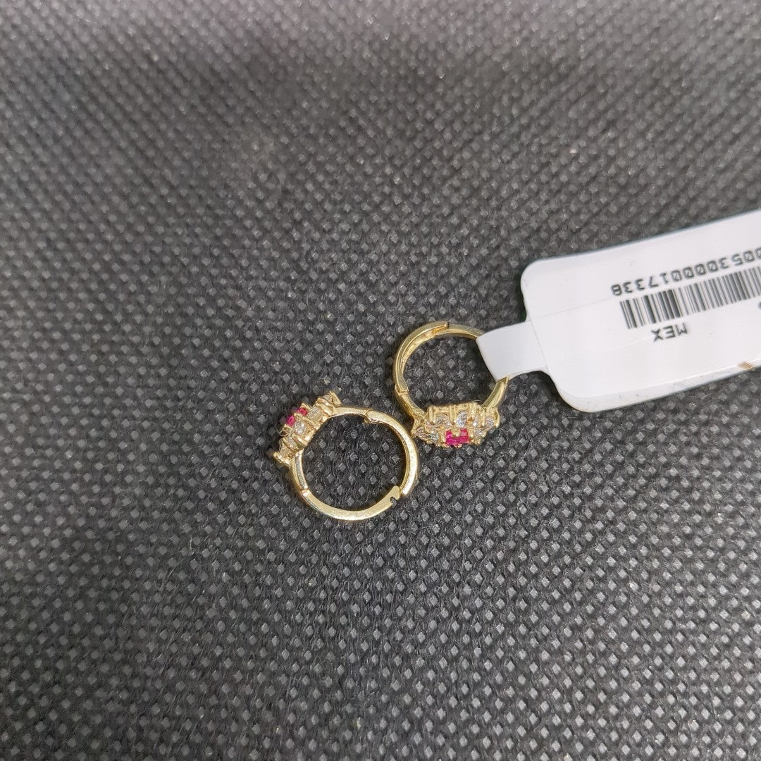 ARETES HUGGIES CON CIRCONIAS Y PIEDRA DE COLOR 14K 1.8 GR (NUEVO)