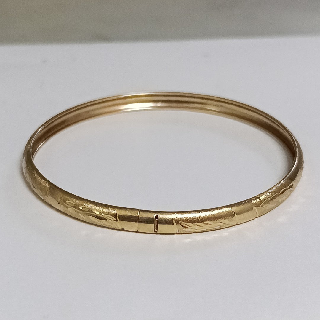 PULSERA RIGIDA ORO 10 K 5.2 GRMS (SEMINUEVO)